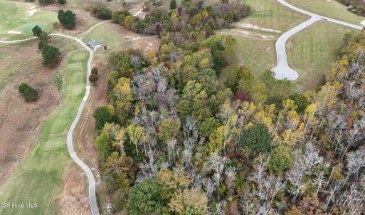 11_dji_20251026095305_0023_d