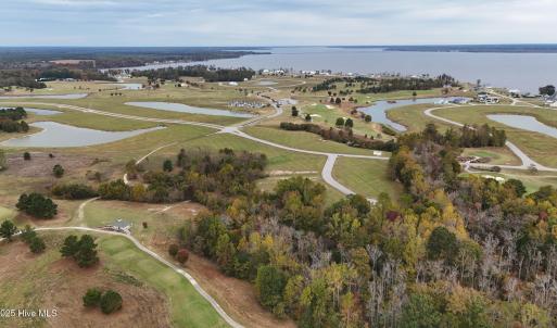 10_dji_20251026095228_0021_d