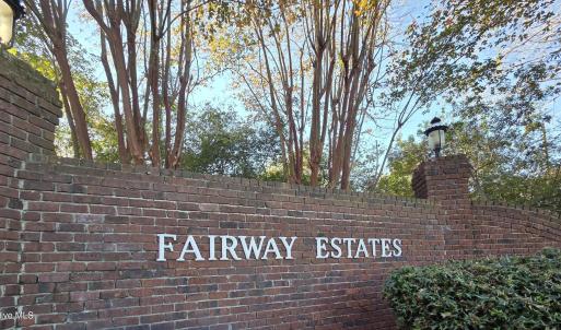 Fairway Entrance Sign