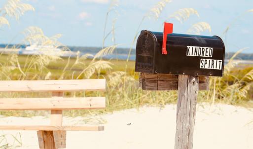 Kindred Spirit Mailbox