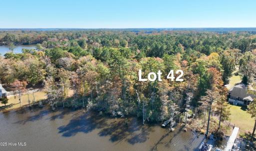 Lot7