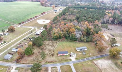 5_photo-1079-west-blackman-road