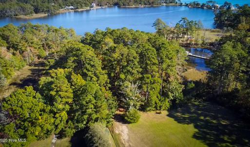 177 Carolina Way, Arapahoe, NC