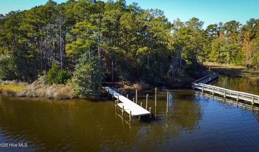 177 Carolina Way, Arapahoe, NC