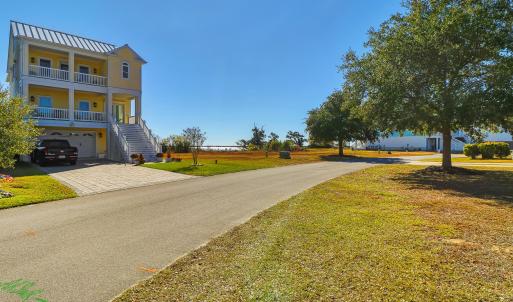 Vacant lot in Cannonsgate