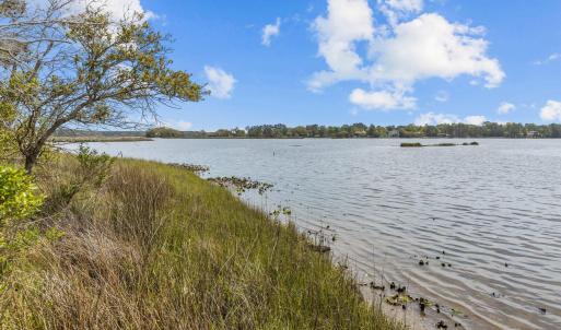 517 Queens Creek Rd (27)