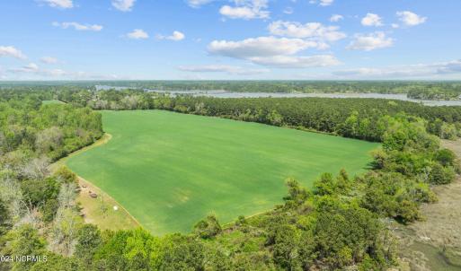 517 Queens Creek Rd (12)