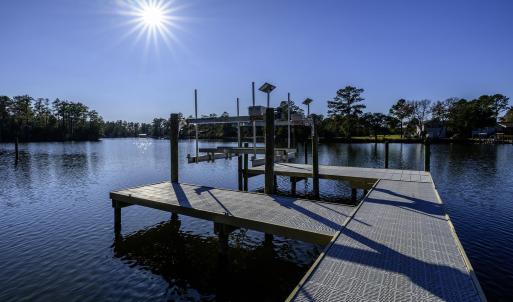 105 Trawler Lane, Merritt