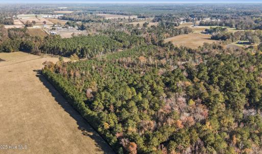 DJI_20251106100905_0051_D