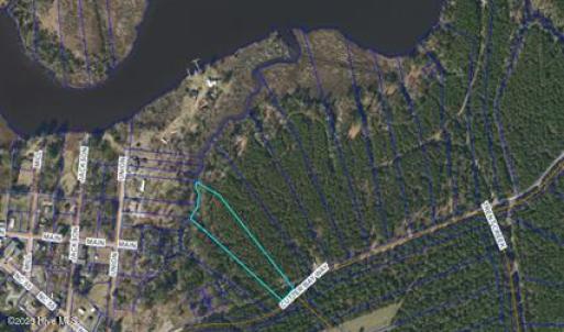 137 Cutterway Bay GIS