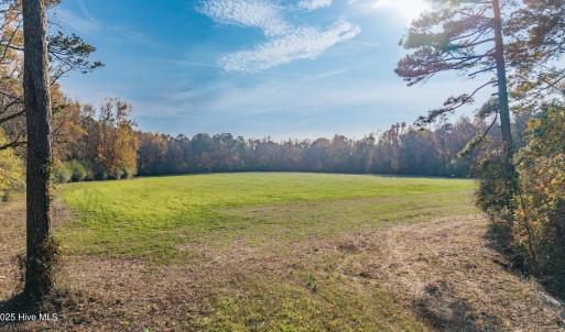 26-DJI_20251121035554_0073_D-HDR