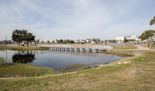 CarolinaBeachLake11.2025L33A0648 copy