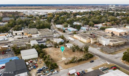 DJI_20251217135205_0172_D