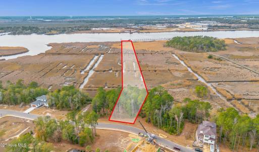 1543 riverview 00002