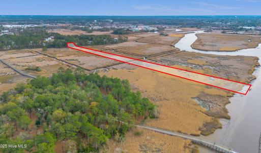 1543 riverview 00005