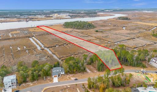 1543 riverview 00001