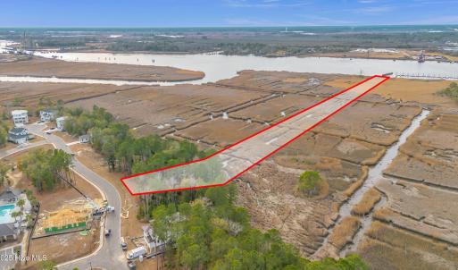 1543 riverview 00003