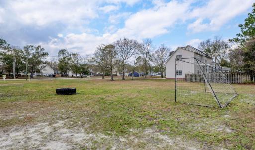 823 Chadwick Shores Dr Sneads-large-044-