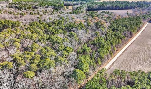 04-DJI_20251222111340_0098_D