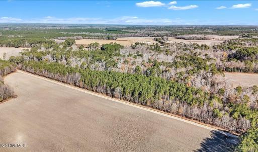 02-DJI_20251222105750_0088_D