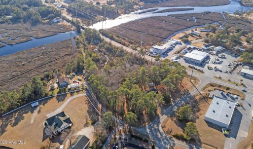 11-web-or-mls-DJI_20251230143539_0185_D