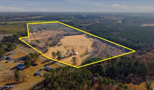 01-9153 St Marys Church Rd-1