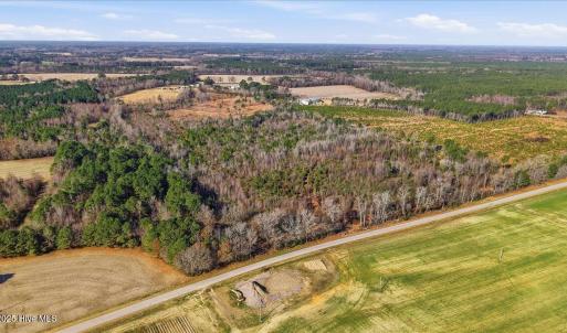 07-9153 St Marys Church Rd-7