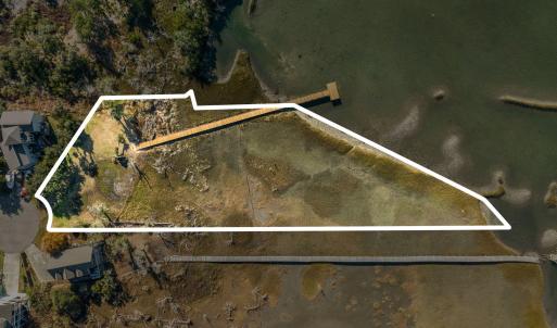 16-web-or-mls-Property Lines_1