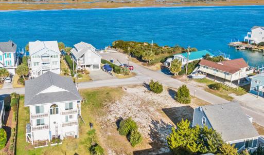 011_2103_shoreline_dr_final-12_969