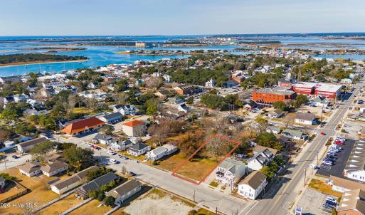 Spacious Beaufort Lot
