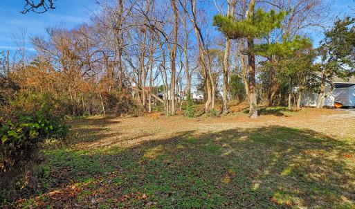 Spacious Beaufort Lot
