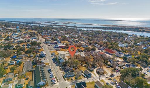 Spacious Beaufort Lot