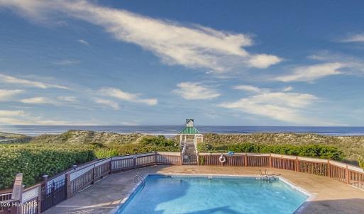 St. James Oak Island Beach Club