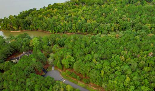 24) 66300-6961bcea69943