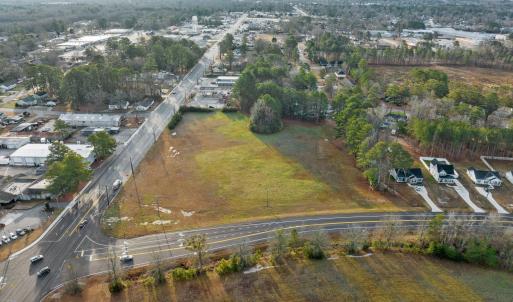 Northern Blvd foreground
