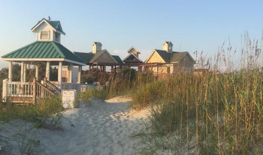 St James Beach Club