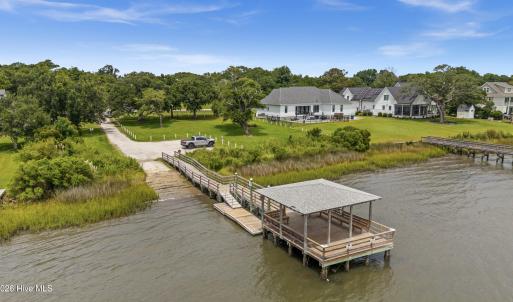 21-DJI_20250806011159_0069_D