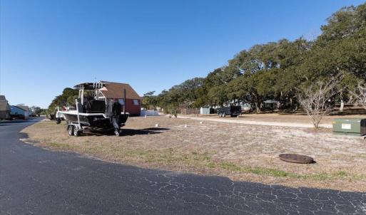 1930 Stone Ballast Way OIB