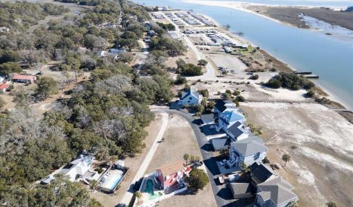 1930 Stone Ballast Way OIB