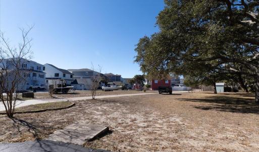 Lot 5 Stone Ballast Way