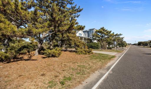 218 Caswell Rd