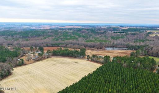 DJI_20260117232624_0005_D