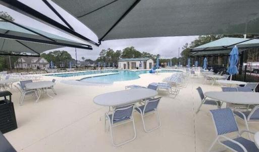 Ridge Center Pool