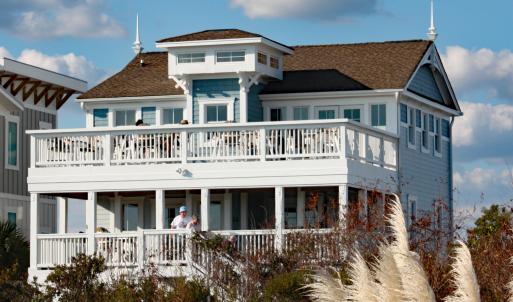 3 Private Oceanfront Beach Club