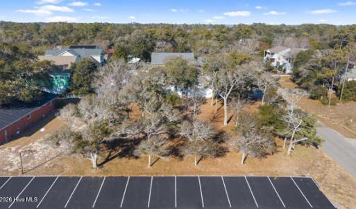 134141720576900525_134141720481618542_DJ