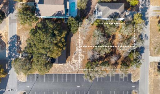 134141767431734623_134141767386551668_DJ