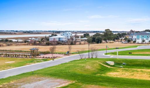 020_lot_100_north_glimmering_glass_lane_