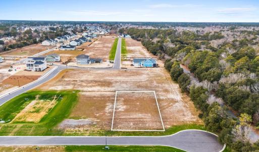 010_lot_100_north_glimmering_glass_lane_