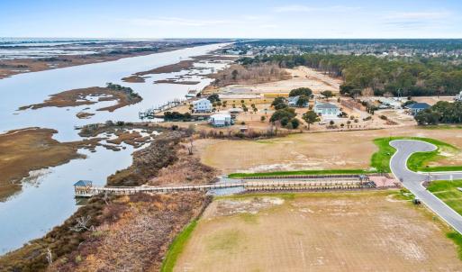 019_lot_100_north_glimmering_glass_lane_