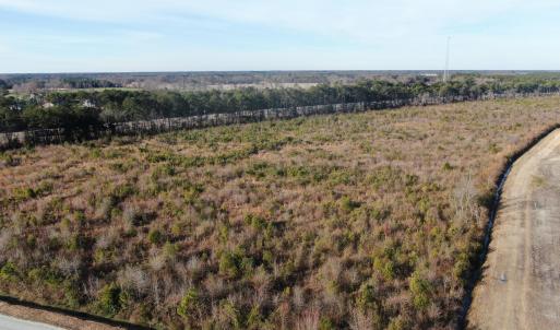 D9B6DEF1-59CA-4C43-8AA6-C0DE13B4C648